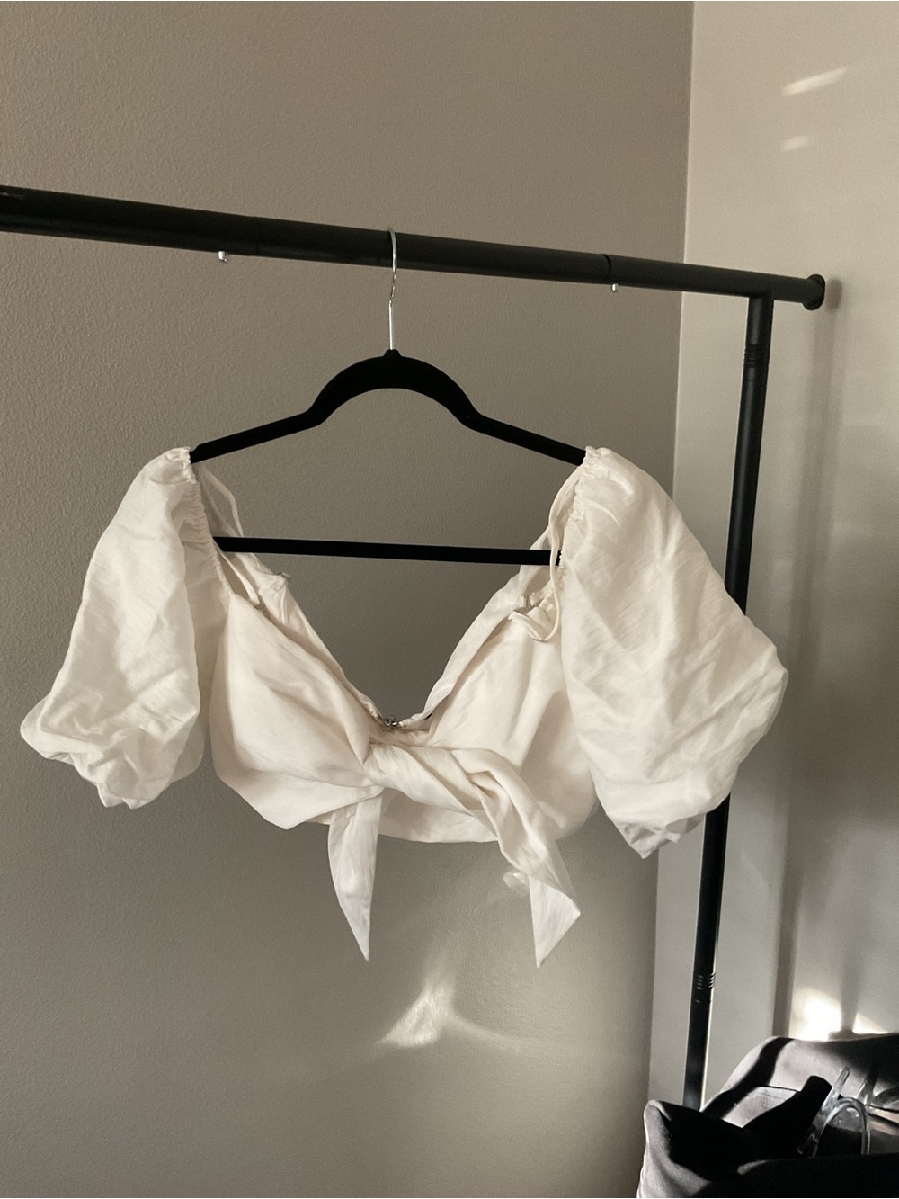 Fashion Nova White Puff-Sleeve Tie-Front Crop Top